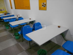 攜手優質家具，共創快餐輝煌 專業快餐桌椅，助您開店無憂