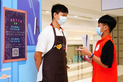 夏日樂章 音樂派對照亮朋友圈，心青年在甜心下午茶中綻放多元才能