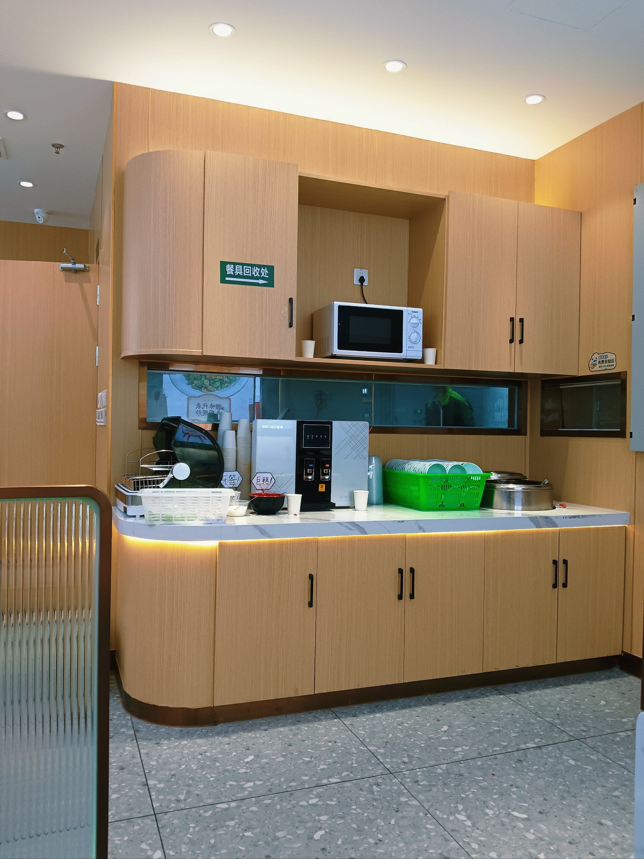 新開湘菜快餐店 便捷服務體驗全解析